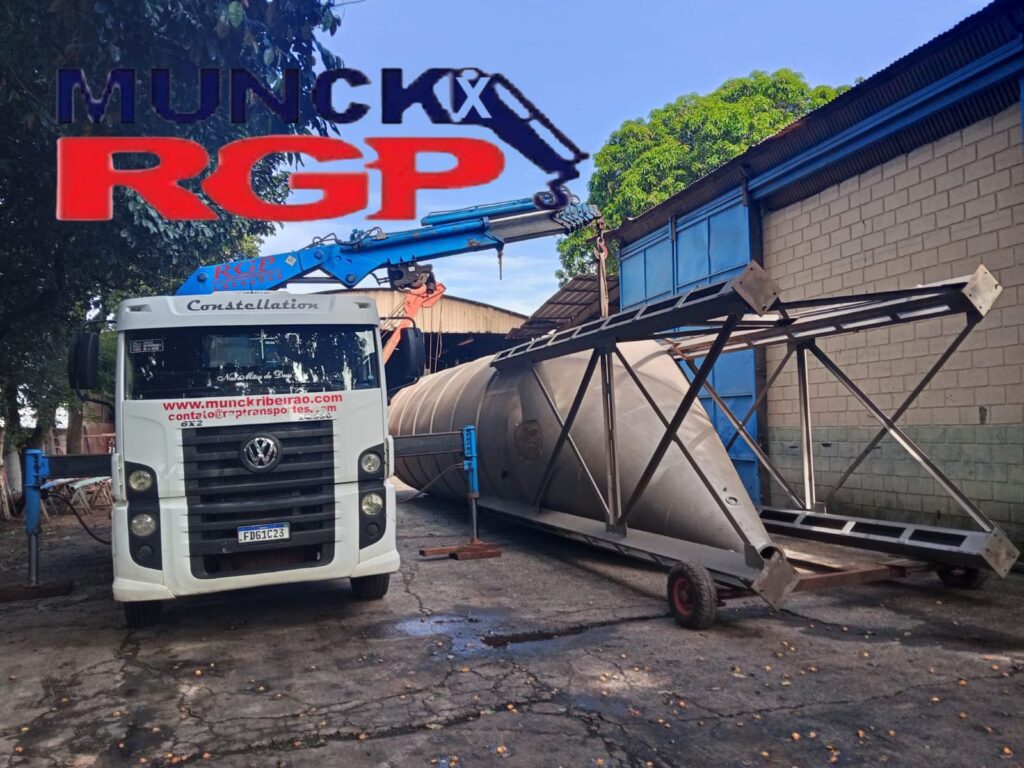 Munck Ribeirão Preto SP operadores qualificados para serviços de içamento e transporte de cargas pesadas