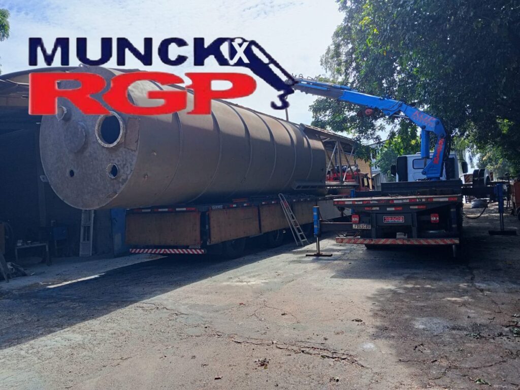 Munck Ribeirão Preto e região para içamento e transporte de cargas pesadas
